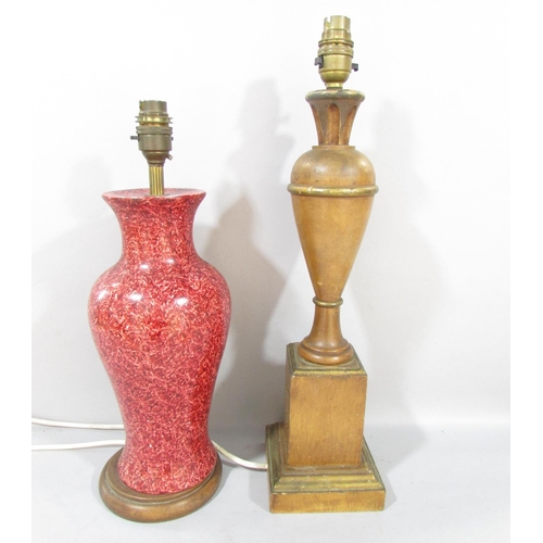 599 - Five pairs of contemporary table lamps of various designs and four further lamps (14)