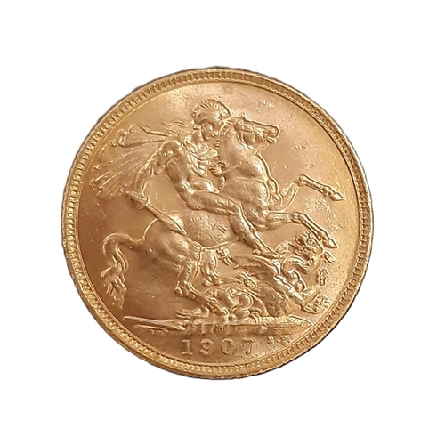 868 - Edward VII (1901 - 1910) A gold full sovereign coin, 1907.