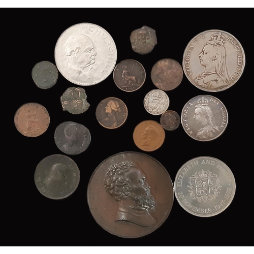 963 - A small collection of coins to include a Victorian crown and half crown, together with an Italian br... 