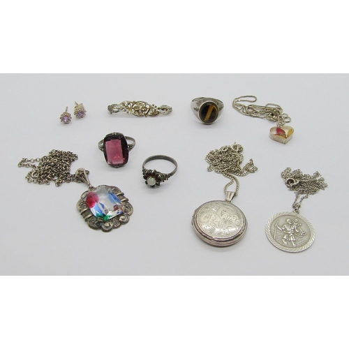 418 - Mixed collection of antique and later silver and white metal jewellery to include an Aesthetic Movem... 