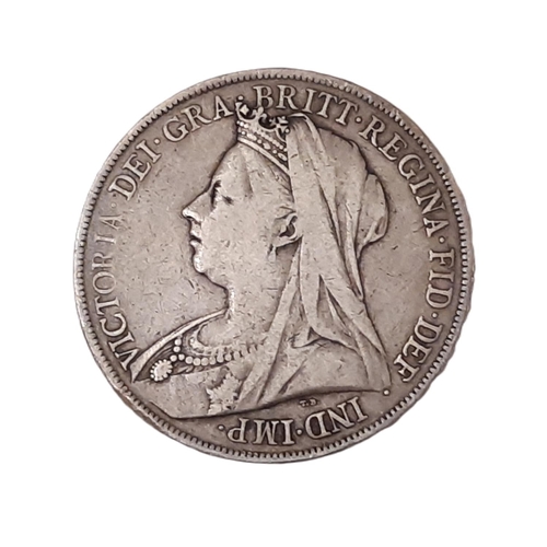 950 - Mixed British and world coinage, 17th century and later to include a Victoria Crown (1900), George V... 