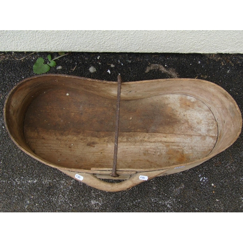 1673 - An unusual vintage kidney shaped Shaker style trug? with shaped handle and central iron division, 20... 