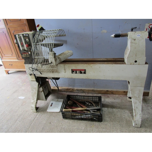 1733 - Jet Lathe Model 4224 2007 with a quantity of associated tools for lathe turning