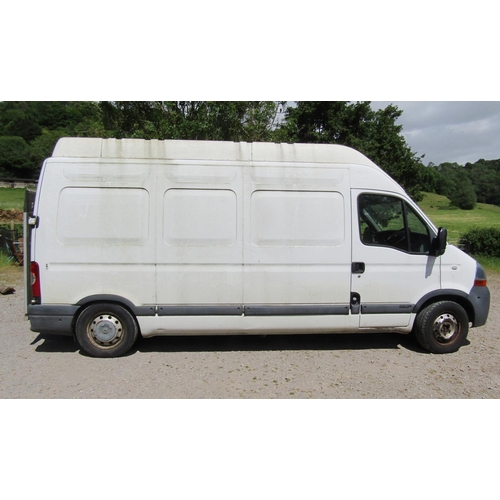 1692 - Renault Master LH35-DCI-100 panel van, white, 2464cc, Diesel first registered August 2010, reg no BX... 