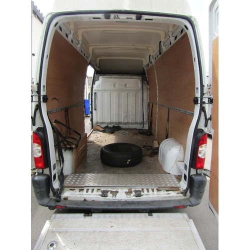 1692 - Renault Master LH35-DCI-100 panel van, white, 2464cc, Diesel first registered August 2010, reg no BX... 