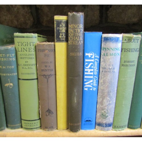 712 - An extensive library of books associated with the pursuit of fishing (60+) many late 19th & early 20... 