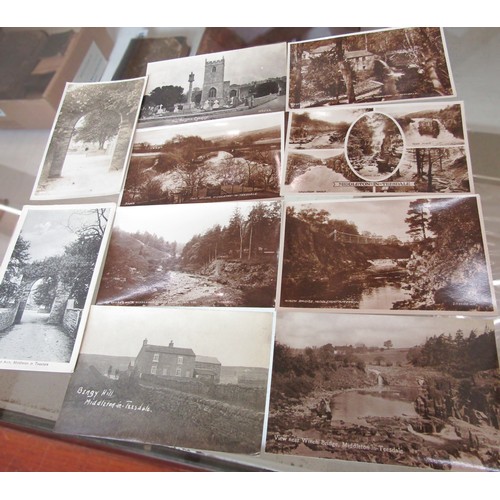 736 - A quantity of Victorian, Edwardian and later photograph albums (7) together with a large collection ... 