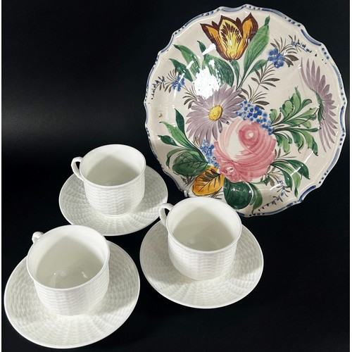 91 - Mixed 19th century and later porcelain, tea and dinnerwares, decorative objects etc to include a  19... 