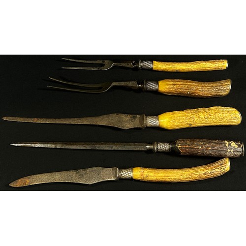 174 - A canteen of Victorian fish knives and forks together with other loose vintage flatware, three silve... 