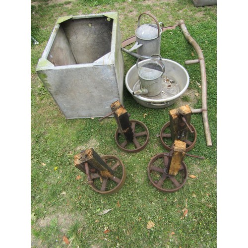 1226 - A small reclaimed steel water tank 49 cm high x 62 cm x 47 cm, together with two galvanised watering... 