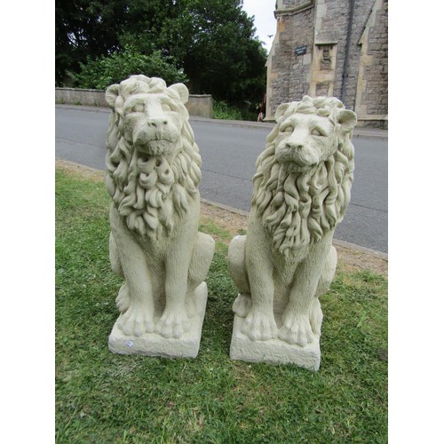 1291 - A pair of good quality contemporary cast composition stone garden terrace/pier ornaments in the form... 