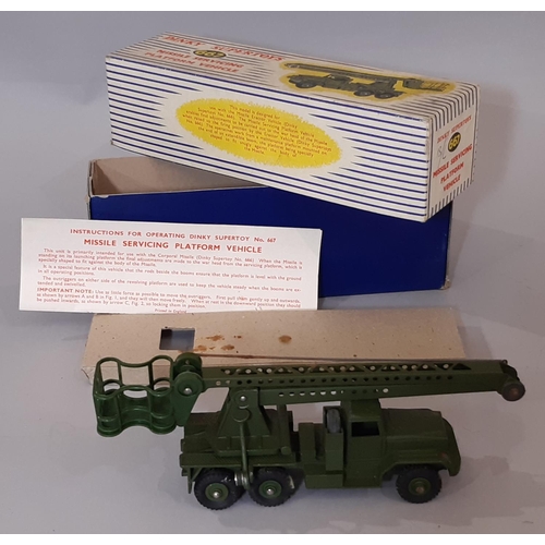 848 - 4 boxed Dinky military models 1950's/60's comprising 661 Recovery Tractor, 689 Medium Artillery Trac... 