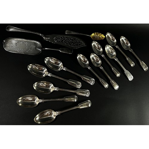 179 - A mixed collection of cutlery to include good quality double- struck Kings pattern examples by Alkin... 