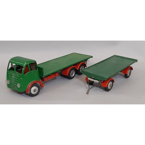 853 - Clockwork Foden flatbed truck and  open trailer with  green and red paintwork circa 1950,  probably ... 