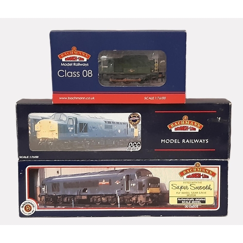 865 - Three 00 gauge diesel locomotives by Bachmann, all in BR Green comprising 31-077 Class 46 D193, 32-7... 