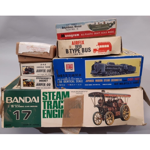 878 - 8 vintage model vehicle kits comprising 1:16 scale Steam Traction engine by Bandai, 1:50 scale Japan... 