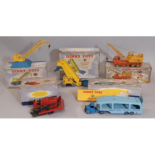 898 - 5 boxed Dinky toys 1950's-60's comprising 982 Pullman Car Transporter, 752 Goods Crane, 564 Elevator... 