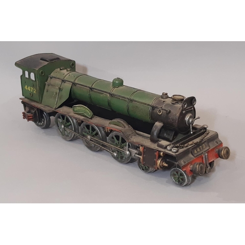 902 - Standard gauge stationary tin-plate model locomotive 'The Flying Scotsman' in LNER green with tender... 