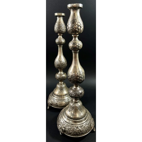 192 - A pair of silver Judaic candlesticks with floral etched design, London, 1919, makers mark J. Zeving,... 