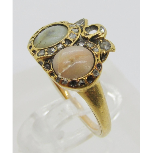 291 - Georgian pearl, angel skin coral and rose-cut diamond twin heart ring in yellow metal, size I, 4g (a... 