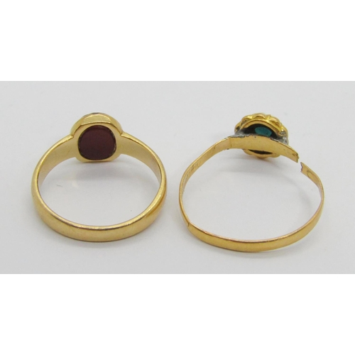 303 - Victorian 18ct signet ring with carnelian letter 'M' seal, maker 'B.H.J', size J, 2.6g, together wit... 