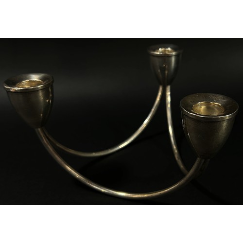 224 - A Duchin USA sterling silver modern three branch candelabra, each sconce stamped, 9.6oz weighted,