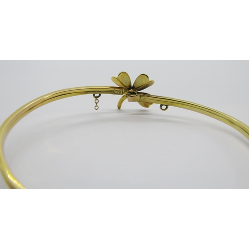 331 - Antique 9ct shamrock bangle, 3.8g