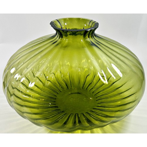 201 - A large ribbed green Art Glass centre piece vase, 35cm wide x 25cm high together with an blue green ... 