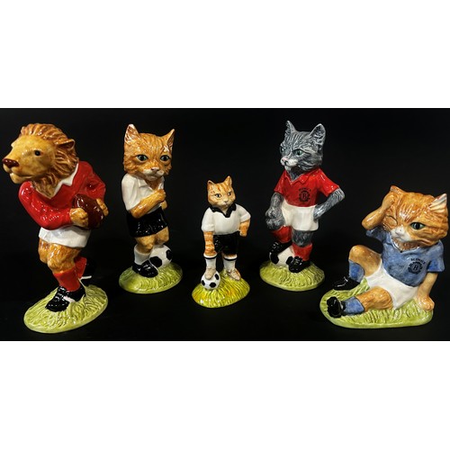 70 - Four Royal Doulton figures from the Footballing Felines Collection limited to 1500, together with Th... 