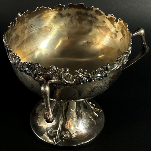 232 - A silver three handled Art Nouveau rose bowl, Birmingham 1906, maker W.H.L. 17 cm diameter x 15 cm h... 