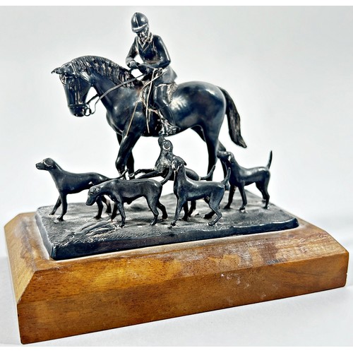 247 - A silver statuette 'Master & Hounds', Birmingham 1978, maker Ammonite Ltd, a limited edition 151/100... 