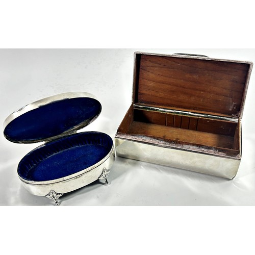 262 - An oval silver trinket box, Birmingham 1925 together with a silver cigarette box and six silver tea ... 