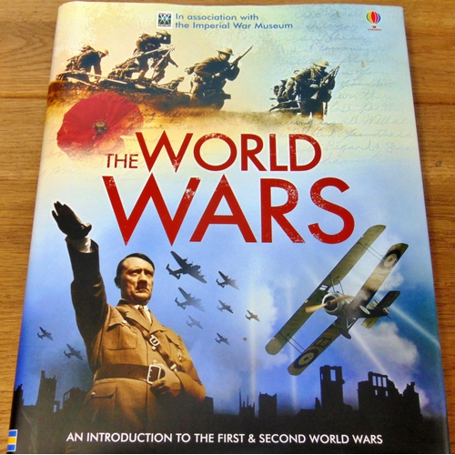 616 - Small library of books relating to the World Wars (6)