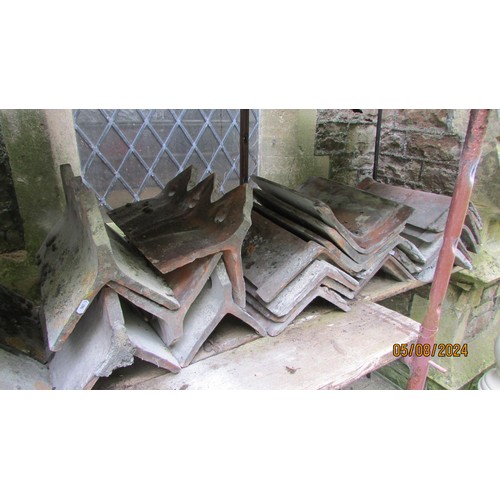 1012 - Architectural salvage - Victorian and later terracotta ridge tiles, two designs, 22 pierced castella... 