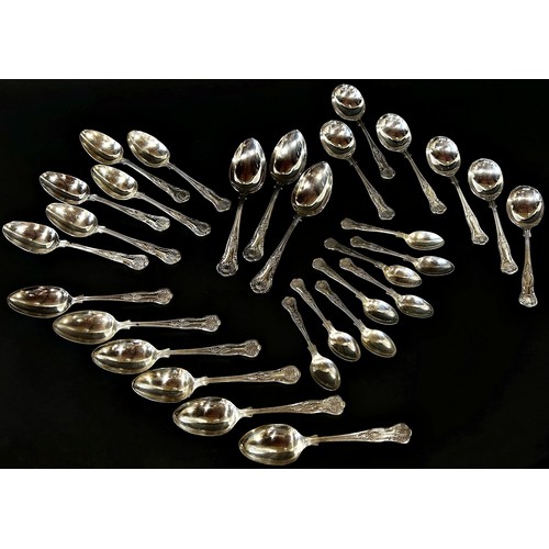 226 - Loose Smith Seymour King’s pattern silver plated cutlery, enough for six complete settings