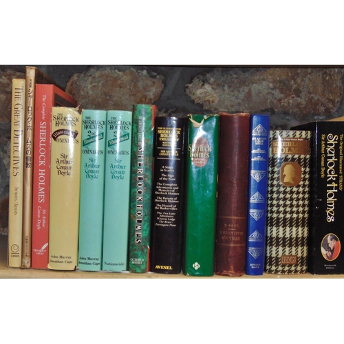 656 - A extensive library of books relating to Sherlock Holmes and the works of Conan Doyle (40+)