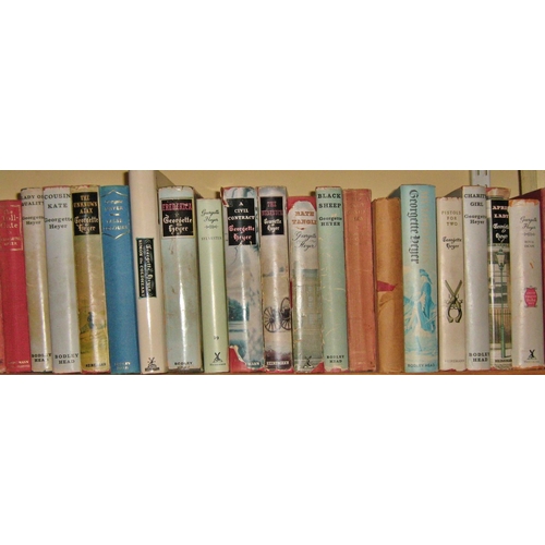 633 - A comprehensive collection of novels by Georgette Heyer including Venetia, The Grand Sophy, Arabella... 