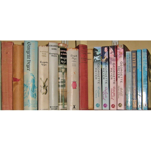 633 - A comprehensive collection of novels by Georgette Heyer including Venetia, The Grand Sophy, Arabella... 