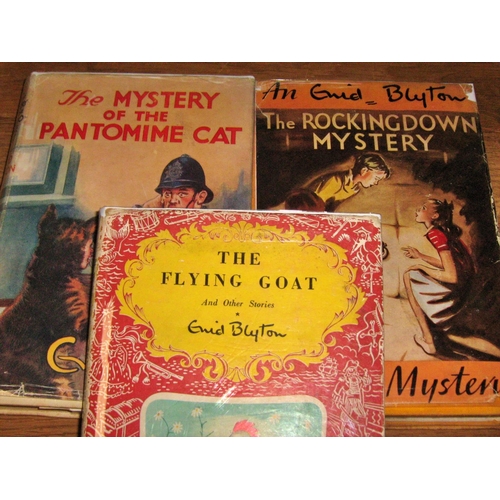 650 - Library of Enid Blyton novels, magazines and annuals
39/162 editions of Enid Blyton's Magazine which... 