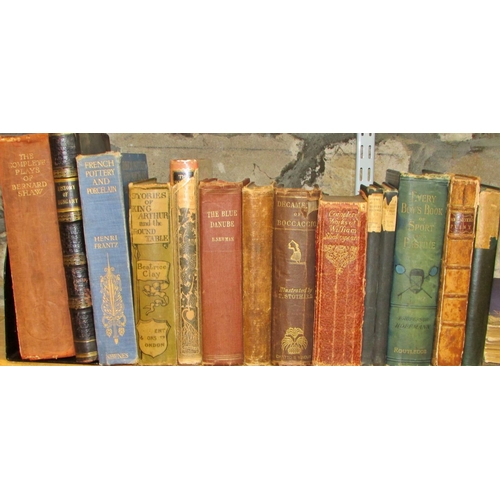 654 - Late 19th / early 20th century collection of history, literature and biography to include Henry Irvi... 