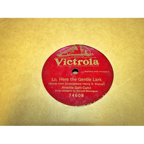 662 - An extensive and varied collection of 78s, many in their original presentation boxes, largely from t... 