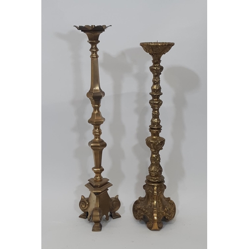 537 - A heavy antique ecclesiastical brass pricket candlestick in the old English style, with tapering tur... 