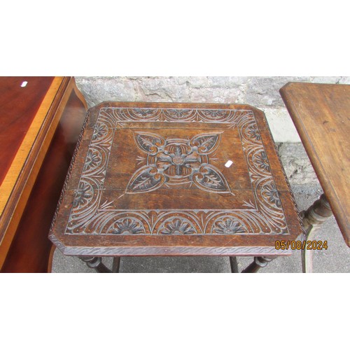 1184 - A Georgian style Pembroke with butterfly shaped wings, a Georgian style games table with chequer boa... 