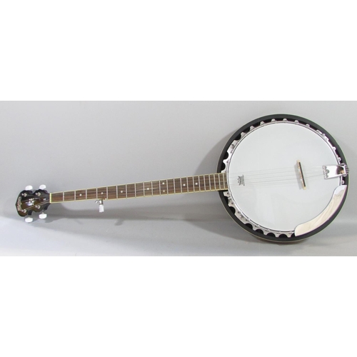 470 - A Washburn B-9 Resonator five string Banjo, mahogany resonator and aluminium ring, barely used with ... 