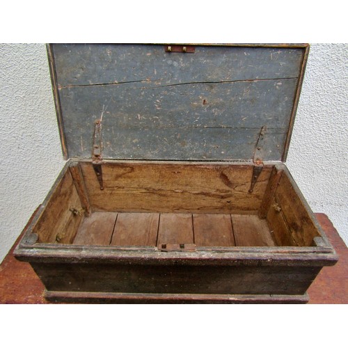 1547A - An old pine munitions/ tool box, with remnants of original painted finish and hinged cover, 27cm hig... 