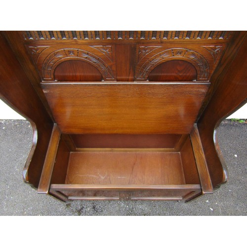 1557A - A Bevan Funnell ‘Reprodux’ reproduction oak box settle in the old English style, 103cm high, 86 x 39... 