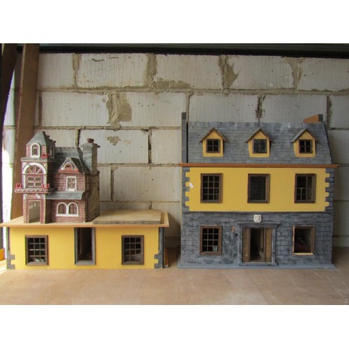 1581 - Six various doll’s houses, the largest 102cm high, 76cm wide