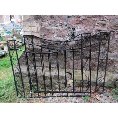 1039 - A  painted ironwork pedestrian gate with open scrollwork detail 124 cm high x 116 cm high together w... 