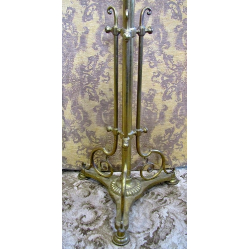 1381 - A good 19th century brass telescopic oil lamp standard.