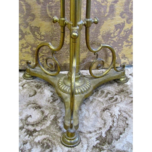 1381 - A good 19th century brass telescopic oil lamp standard.